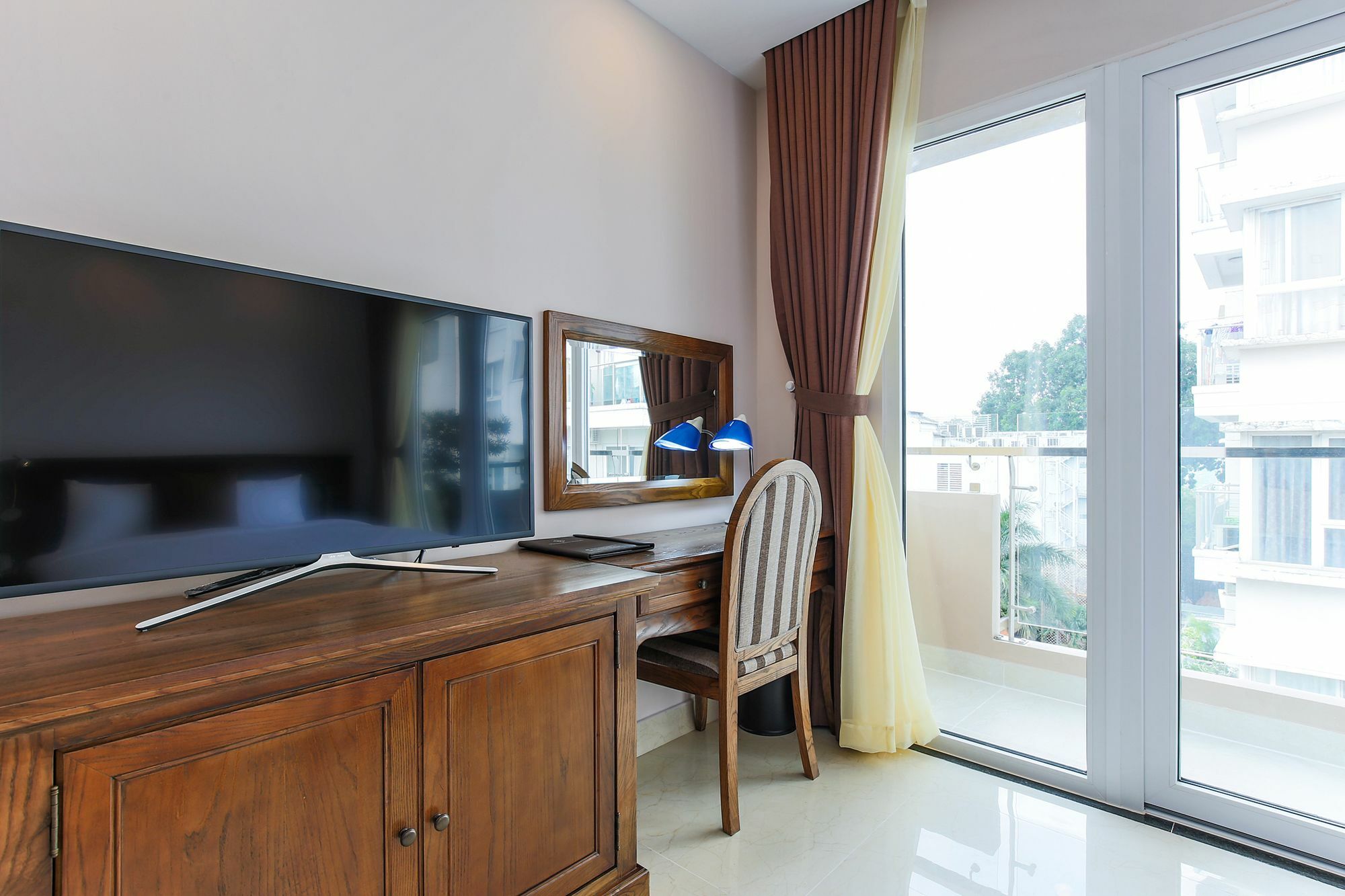 Hoang Lan Hotel Bandar Ho Chi Minh Luaran gambar