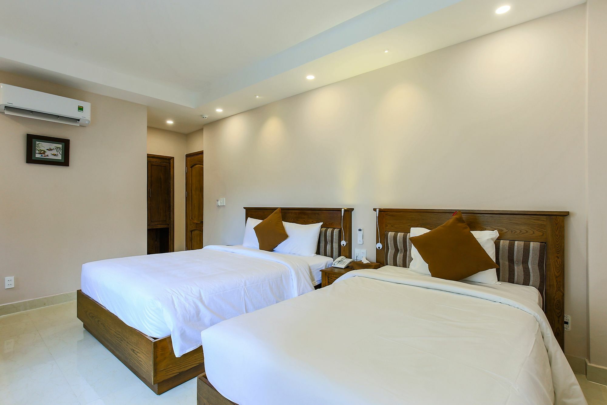 Hoang Lan Hotel Bandar Ho Chi Minh Luaran gambar