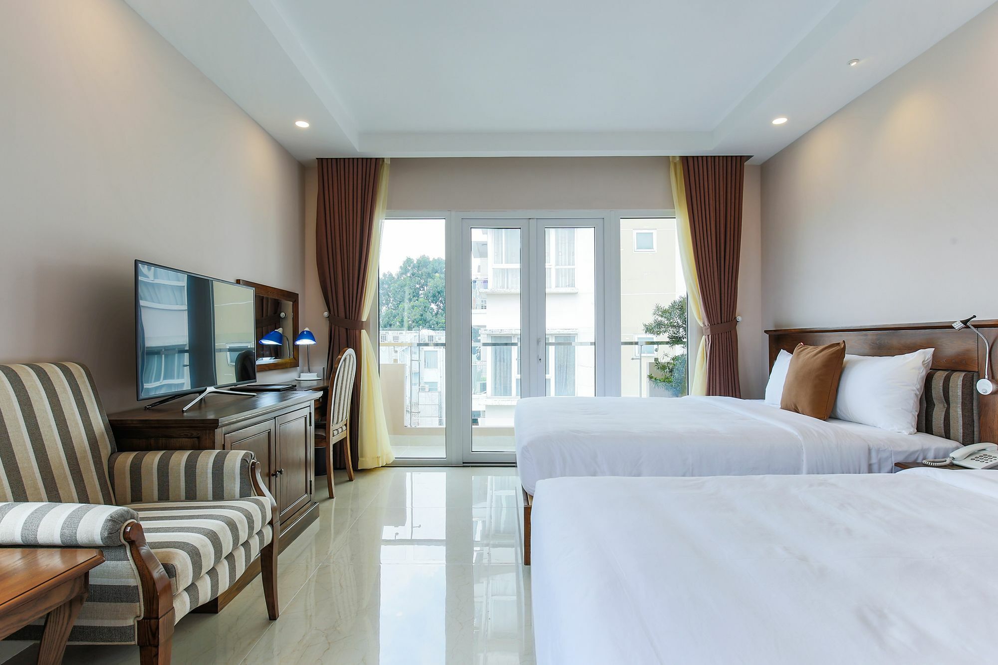 Hoang Lan Hotel Bandar Ho Chi Minh Luaran gambar