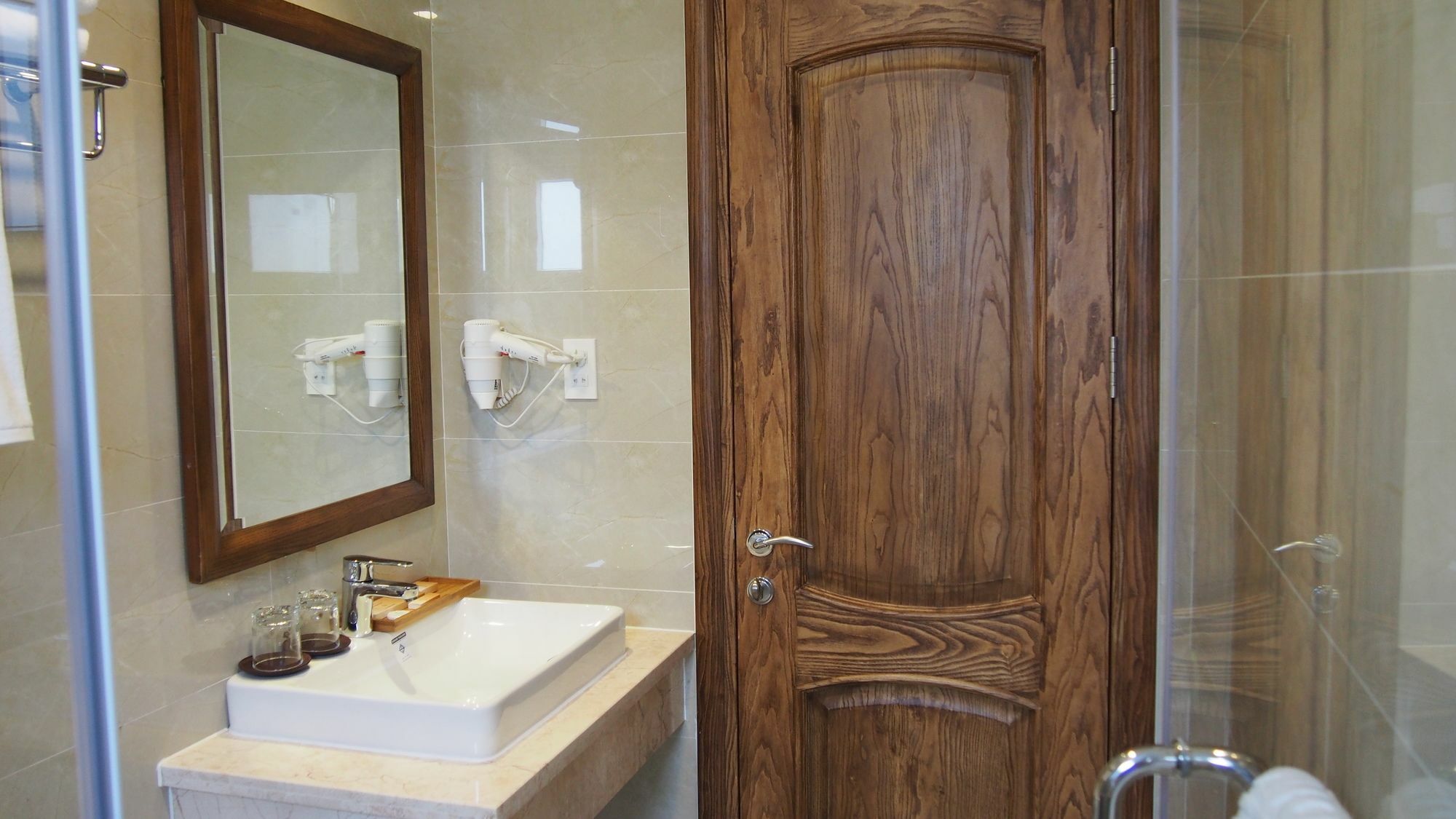 Hoang Lan Hotel Bandar Ho Chi Minh Luaran gambar